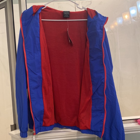My Hero academia jacket. Size large. Red and blue - Picture 6 of 6